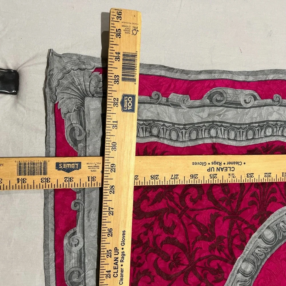 Ellen Tracy Magenta Silk Damask Filigree Baroque Medallion Square Large Scarf